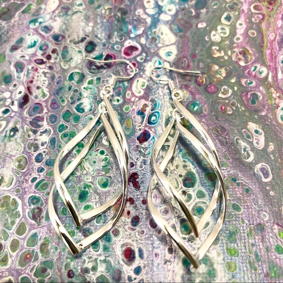 3 for $20 Hollow Silver Dangle Boho Earrings New. - Picture 5 of 5